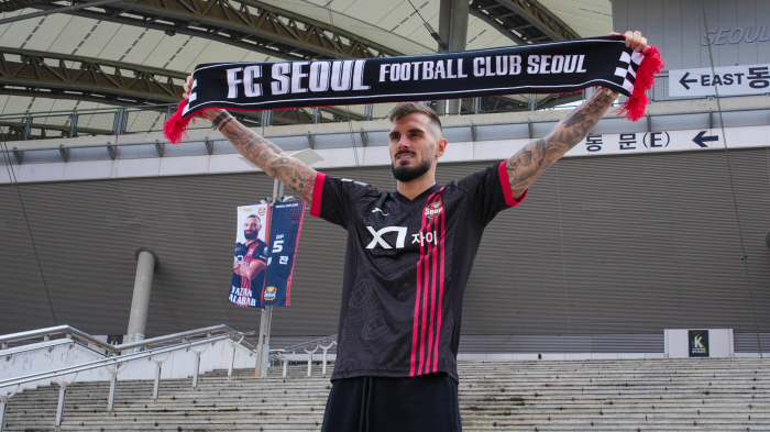  The Romanian league's top scorer is here FC Seoul Announces Recruitment of 1m90 Killer Duganji...K League registration name is Banks