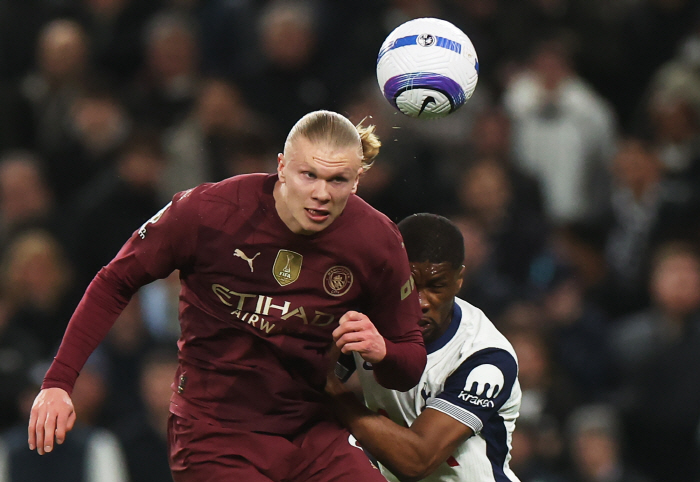 Oh, I should've floated it! Son Heung-min's replacement card fiasco, and Golden Chance, the equalizer against Manchester City, failed. Tottenham's 4th win in a row frustrated, 01 defeat to Manchester City