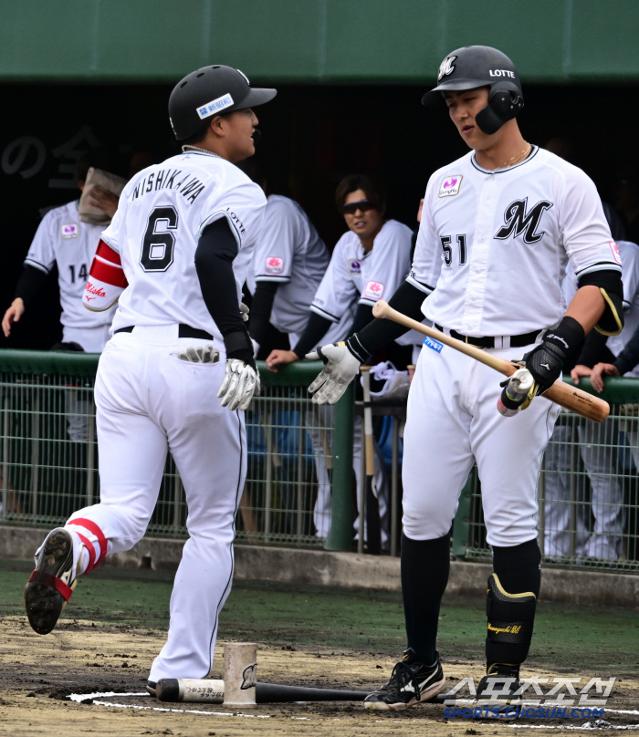 Park Se-woong, a rookie in the first round, who started the Lotte exchange match after hitting a home run, is scared of Nishikawa. 