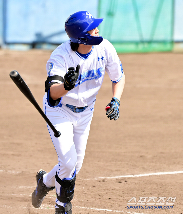 In the beginning! Pinch-hitter bases loaded, Koo Ja-wook's nail pulling the two-seam on the right side