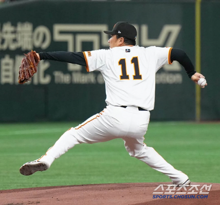 Will the path of honor finally open...197 wins in total, two scoreless innings without four pitches by Tanaka, handling a monster Murakami fly ball to left field 