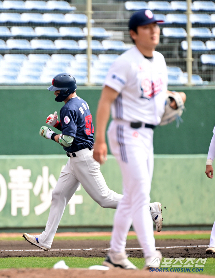 Wriggling big gun instinct No. 1 hitter's clean-up transformation → Coach Kim Tae-hyung's second year, Yoon Dong-hee's central deployment is a good move