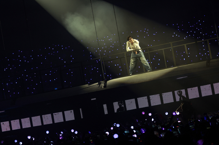 J-Hope Launches ‘HOPE ON THE STAGE’ Tour in Seoul