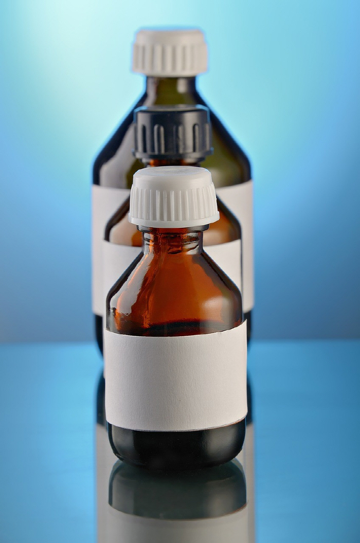 A changed lover's underwear and cough medicine mixed with poison to kill him...When I was in my 50s, I was in danger