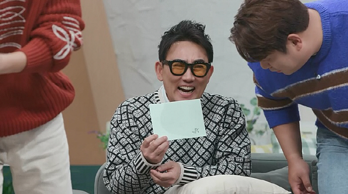 It's too much trouble. Kim Jong-min, Ailee, is getting married on the same day in AprilWhat should I do about the difficult situation