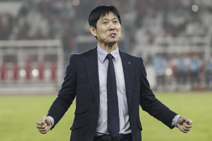 Lee Kang-in, the coach of the Korean national team who will surpass Kubo, also praised the player who will take responsibility for the future → The youngest possible debut in Samurai Blue history appears