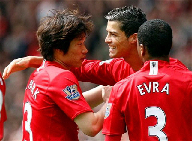 Why was this manager so important as Rooney, Park Ji-sung, and Ronaldo in Manchester United's success