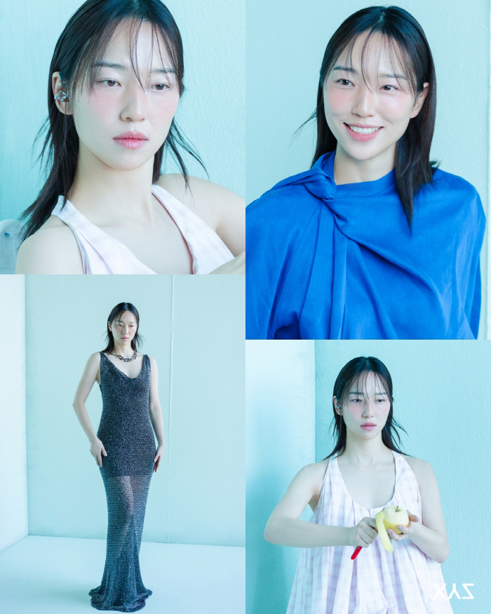 Forgive me, Goddess..The Blue Dragon Yeojo statue shows off its charm