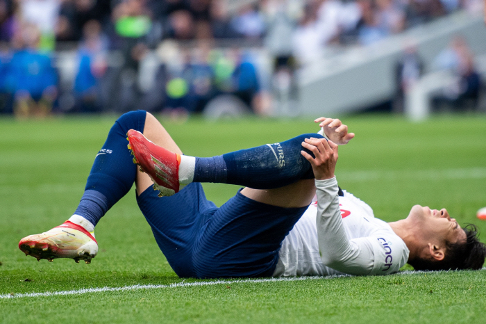  Shocking! Son Heung-min will also win the Europa League...Tottenham ace collapsed due to injury → missed round of 16