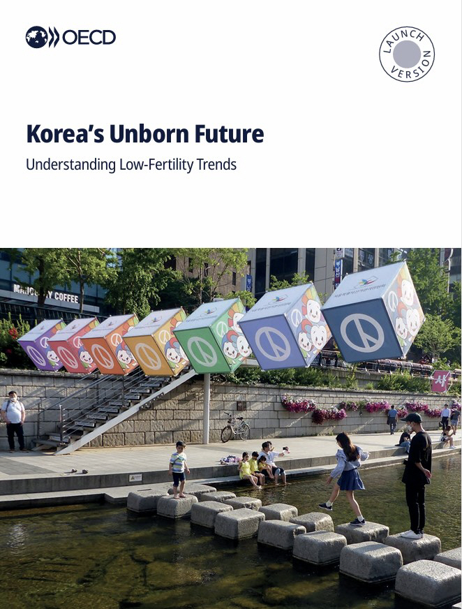 Concerns over halving of Korean population in 60 years...OECD publishes booklet containing low birth rate status and countermeasures