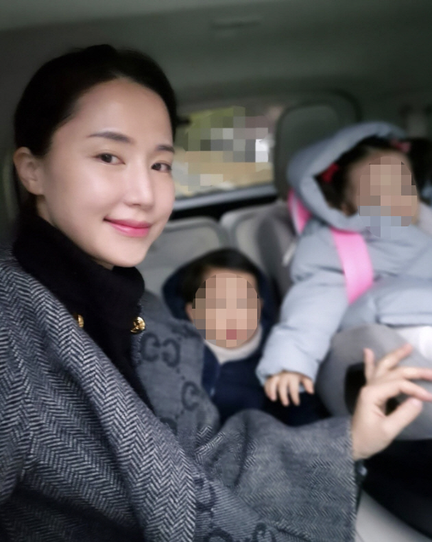 Gong Hyun-joo's working mom is divided into twins + double punishment, but she's out because she's pushed to daycare centers