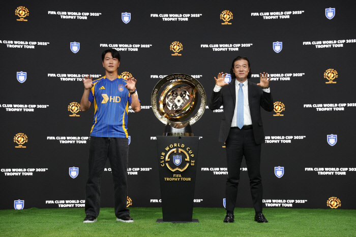  Director Kim Pan-gon won one win and two draws, goals for the round of 16 → Captain Kim Young-kwon's trophy is as close as possible...1.44 trillion won FIFA Club World Cup, Winning Cup Tour Start