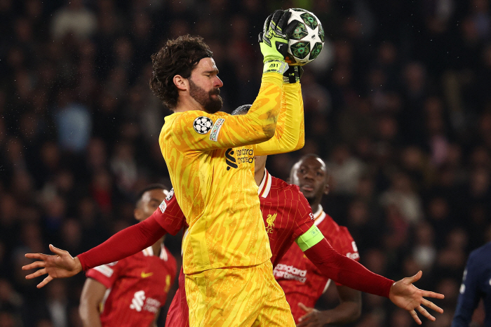 When Lee Kang-in left PSG, Liverpool shock was absent → Locations were shaken, and Alisson, who was an iron wall, was in trouble...UCL's first win → advance to the quarterfinals