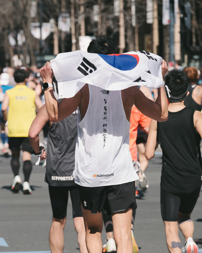 Sean, ♥ Jung Hye-young will be surprised, too. After finishing the marathon, six toenails fell out