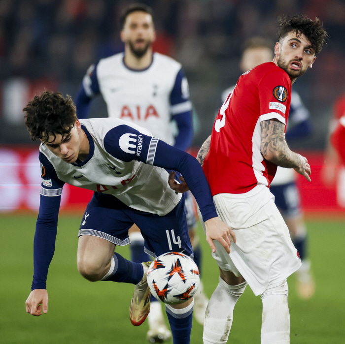 Shocking! Son Heung-min (four points) was not influential in ratings. Criticized...Tottenham Europa is on the verge of elimination from the round of 16