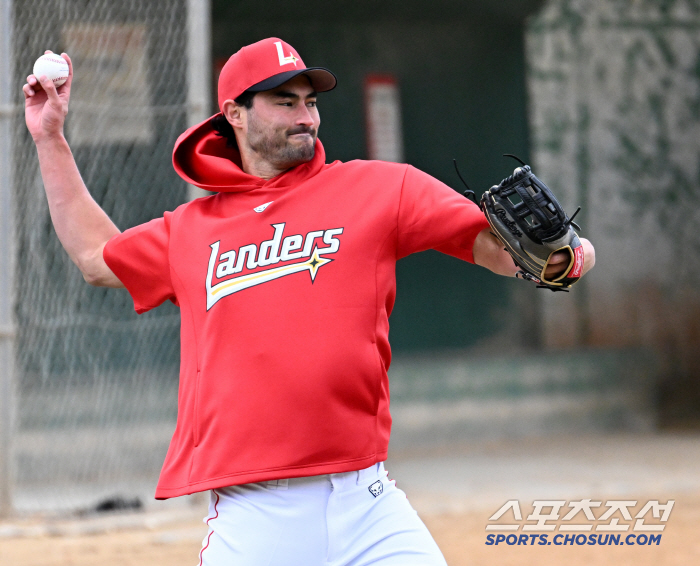 Hyun-soo became a superstar Two years ago, the first successful national team, can the strongest team ever be born