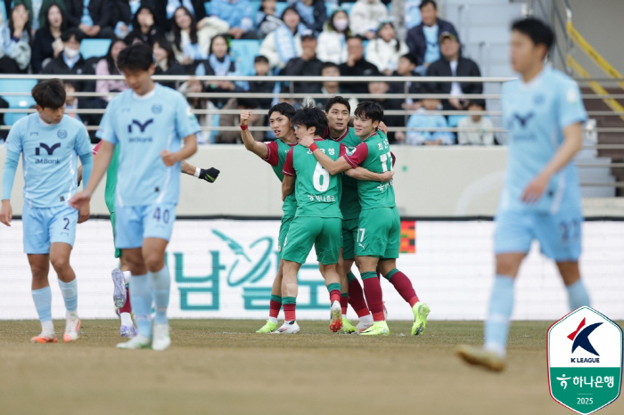  Joo Min-gyu's goal  Lee Chang-geun's good defense  Daejeon, which fought with 10 official Seungris, beat Daegu 21 to regain the lead