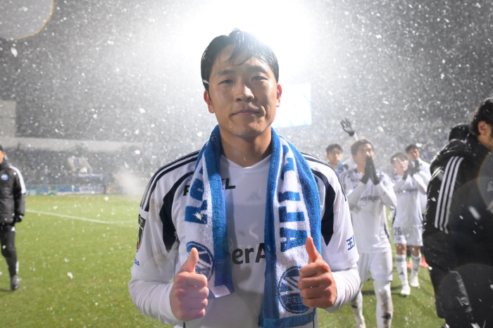 96s, I have one too! Na Sang-ho's peak form, scoring goals for 2 consecutive J-League games...Show your skills ahead of the A-match