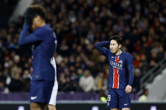  Lee Kang-in, who will be released in the summer, will go to the EPL as Park Ji-sung's successor? Manchester United interests reappear → PSG demand transfer fee payment considered