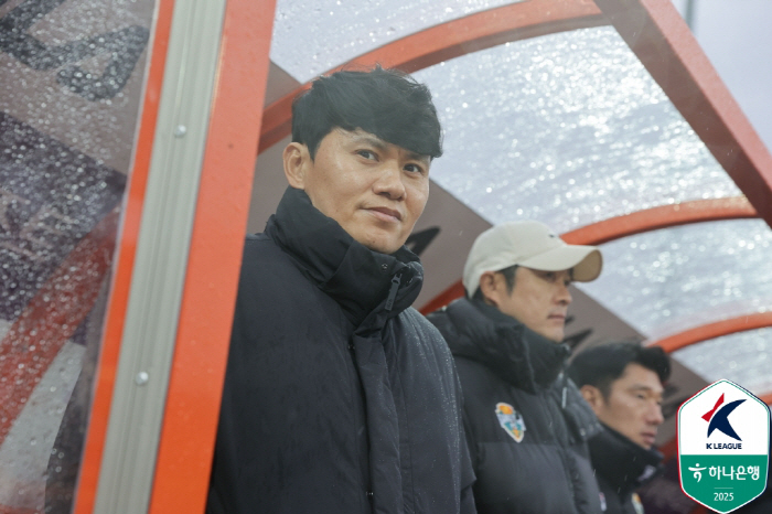 Jeonbuk away Jung Kyung-ho Gangwon coach Lee Ji-ho, broken nails, look forward to fighting spirit 