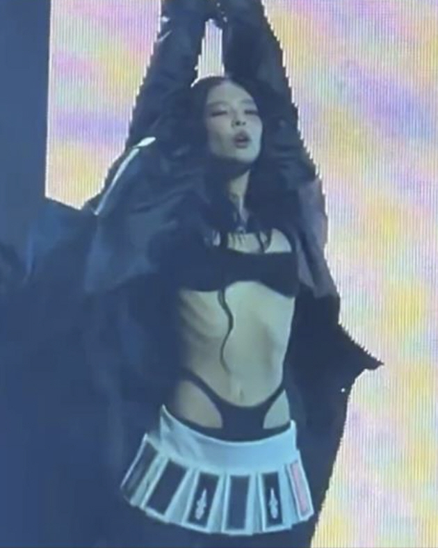 Jennie's U.S. Concert Outfits Stir Controversy