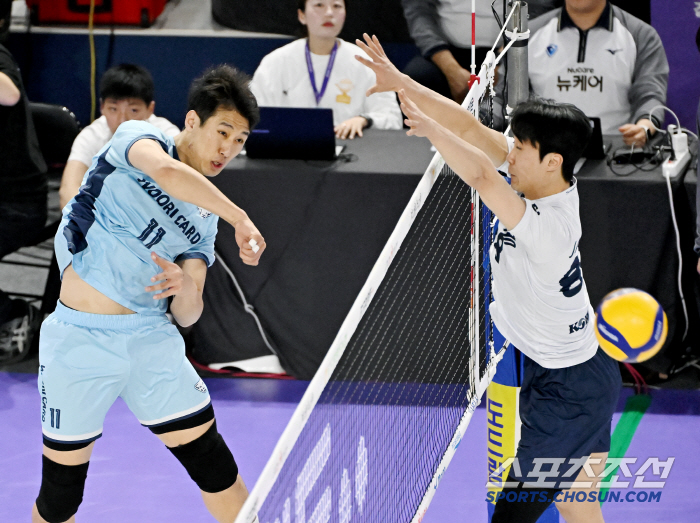 Spring volleyball failed. Woori Card ranked fourth. Korean Air won 3-0 without foreigners and even coaches