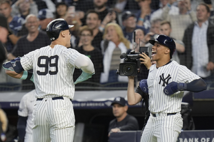 If this happens, I can't pay my debt to LAD. The worst news of the season opener. NYY ace's elbow is broken → season out. Will your dream of winning the World Series go up in smoke?