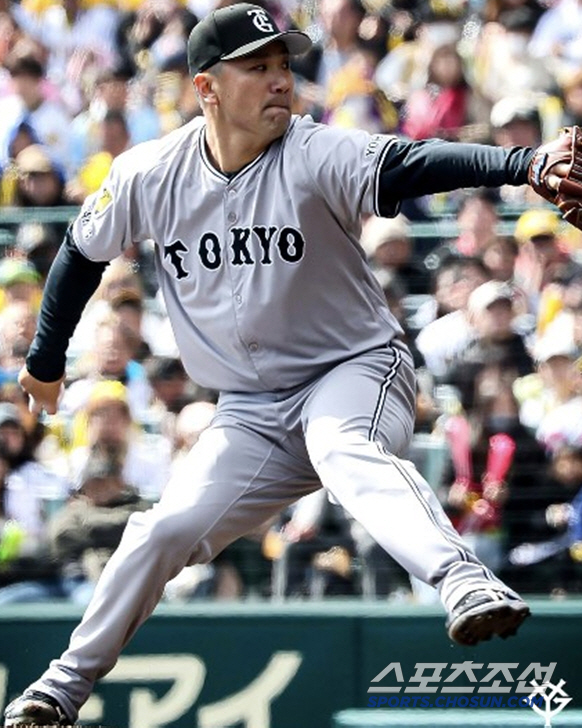 Is it a real exhibition game with 41,839 spectators? The baseball craze that shook Koshien Stadium, Hanshin was hit by Tanaka with cheers and applause 