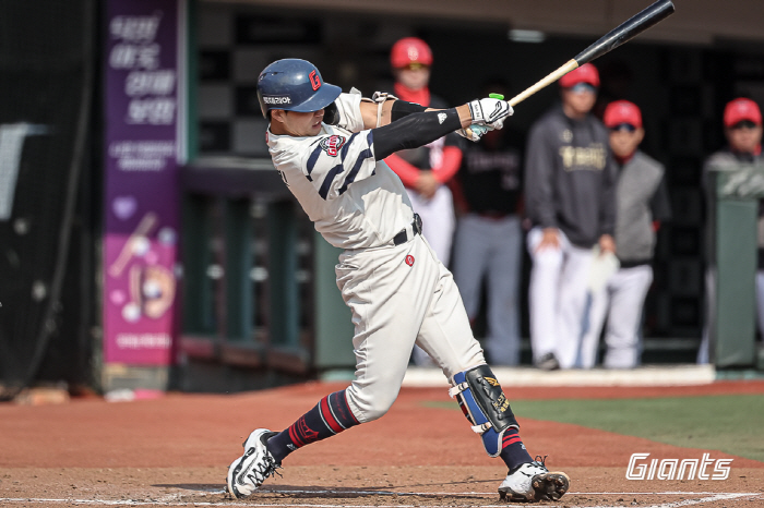 Official match in 174 days → No injuries! A catcher in his 5th year of ML-class throwing, should he get a ticket for a promising player…Starting with the exhibition game. 