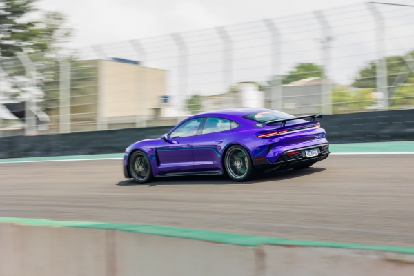 Porsche Sets New Electric Vehicle Lap Time With Taycan Turbo GT On Interlagos Circuit