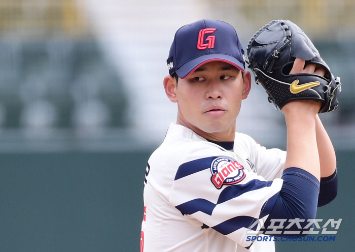 S ratio of 71%. Kim Jin-wook's turnaround. Against LG, one hit and no run for 5K in four innings. Taiwan → Japan → Busan 9 scoreless innings. It's a good thing I didn't go to Sangmu