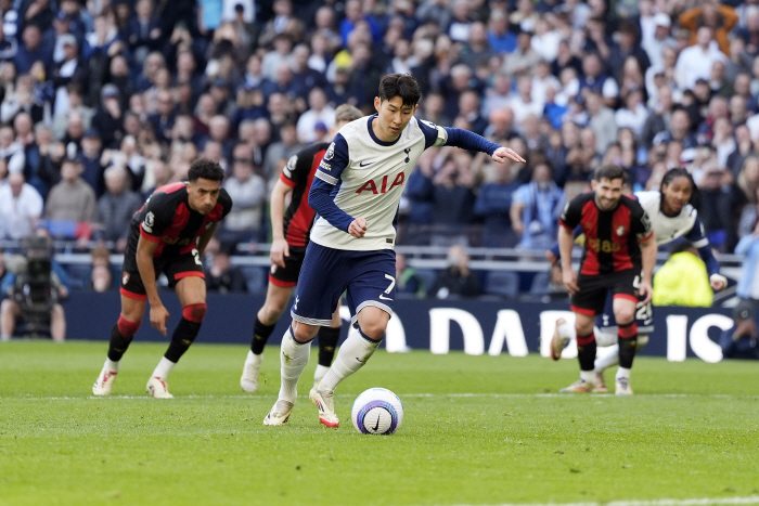 Son Heungmin, will you cook tea for us? Donum's hand is a journalist...Captain Son's fantasy Panenka 11th goal explodes