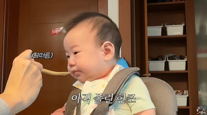 Kang Jae-joon ♥ Lee Eun-hyung, you don't have to spit out your mom's baby food without turning it over. (Kiyu TV)