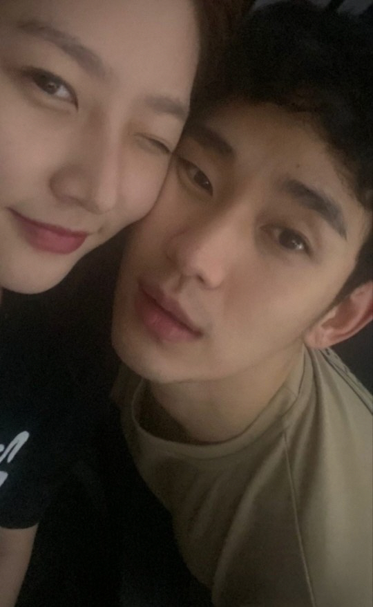 Kim Soo-hyun Denies Dating Late Kim Sae-ron as a Minor Controversial Photo Released