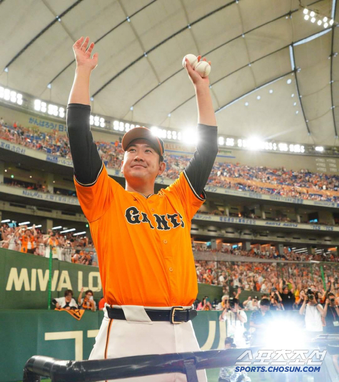 Thanks to you two, we came all the way here A meeting that changed Sugano's future ahead of his ML debut, Wang Chenming and Kuroda 