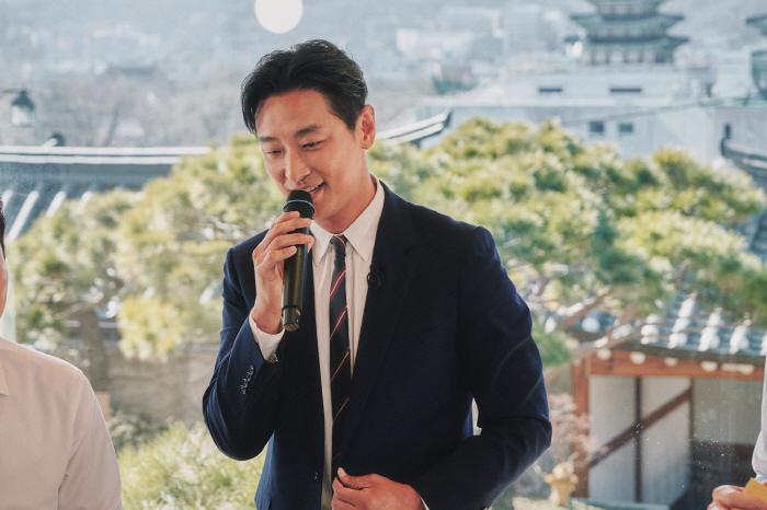 Is there a law that says not to be No. 1 in the world..Ju Ji-hoon and Baek Kang-hyuk revealed the secret to acting (Yu Quiz)