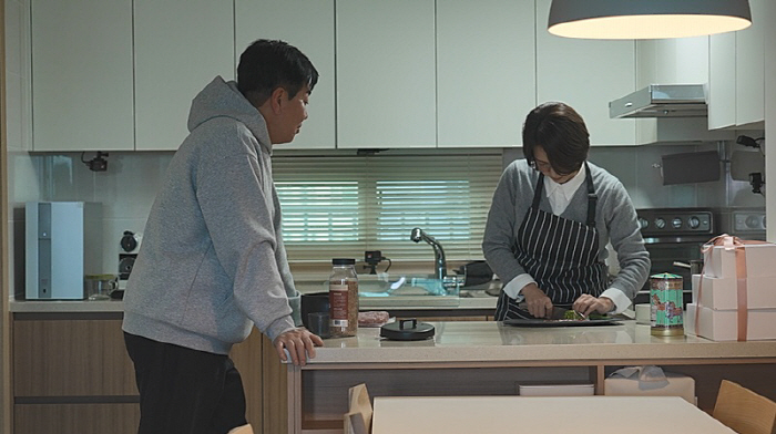 Kim Il-woo ♥ Park Sun-young, there is a possibility of developing a real lover. This is the time to cheer for kiss timing during a house date (Bridesmaid's class)