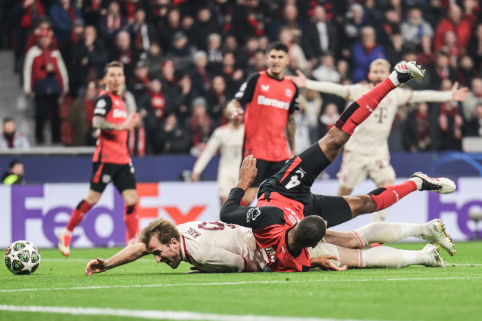 Minjae, let's go to the quarterfinals! Kane scored one goal, helped one, Munich scored a total of 50 for Leverkusen, advancing to the quarterfinals for the second consecutive season