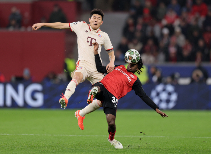 Minjae, let's go to the quarterfinals! Kane scored one goal, helped one, Munich scored a total of 50 for Leverkusen, advancing to the quarterfinals for the second consecutive season