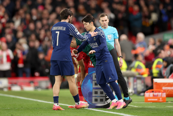 Shocking! 19 minutes of last-minute replacement  penalty shootout opportunity X  6.9 points, PSG Lee Kang-in without impact, why he can't laugh even if he goes to the quarterfinals of the Champions League