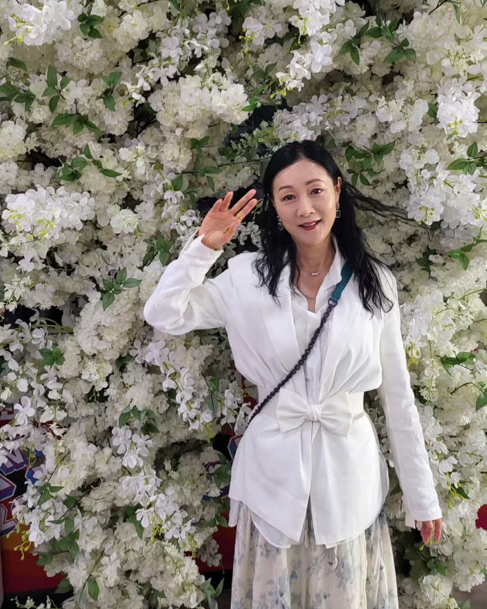 Two divorces, Eun-hee's ex-husband who cheated on her, even hit her for divorce