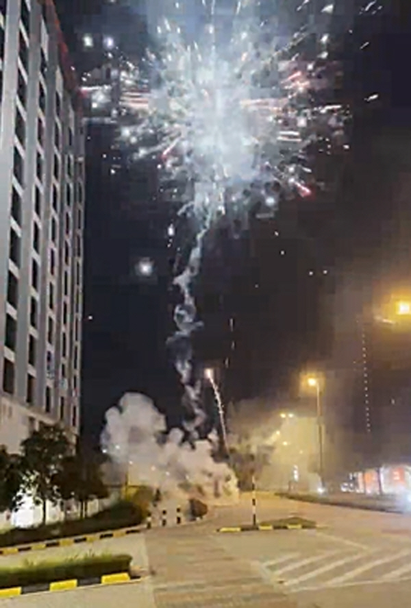 Unconceived Firecracker Terror The Malay Club's karma → ACLE Round of 16... The ending of throwing a water bottle