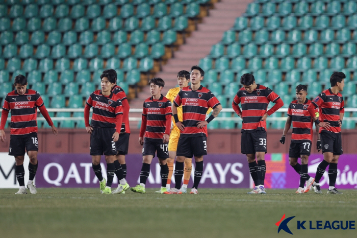Unconceived Firecracker Terror The Malay Club's karma → ACLE Round of 16... The ending of throwing a water bottle