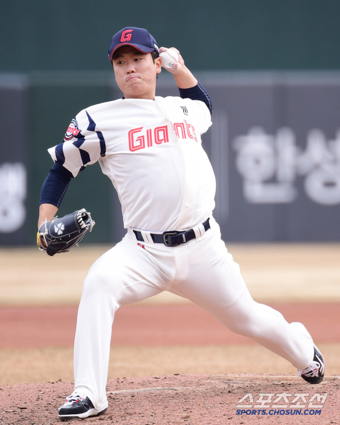 I couldn't throw a strike and came down, but I saw Sawamura and got my own routine. Jung Hyun-soo of the strongest baseball team will produce the best results of season 2 