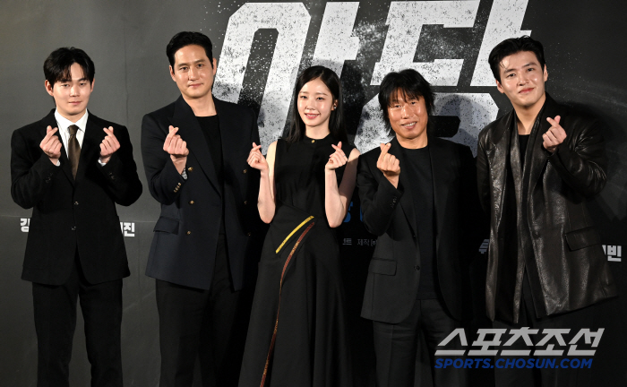  Kang Ha-neul, Yoo Hae-jin, Chae-bin, Park Hae-joon, Ryu Kyung-soo, please love the opposition