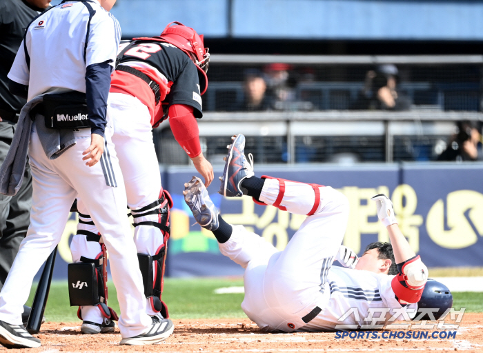 Head shot! KIA's nail, Yang Eui-ji's dizzying real pitch near his head → After that, 3 runs fell.. It fell apart in an instant