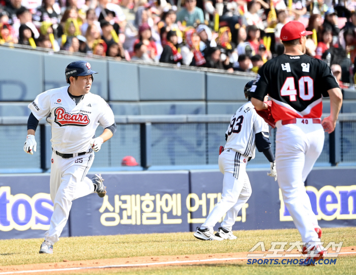 Head shot! KIA's nail, Yang Eui-ji's dizzying real pitch near his head → After that, 3 runs fell.. It fell apart in an instant