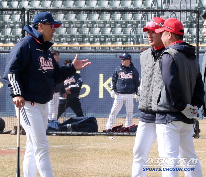 Lee Beom-ho and Kim Min-seok went to Lee Seung-yeop and Kim Joo-chan. 