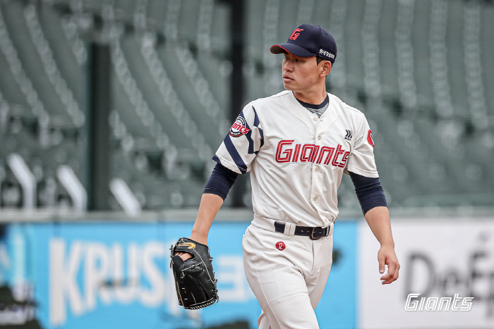 Relationship with Ryu Hyunjin? I went there recklessly. I've been grinding for half a year…The secret of the 4th starter Kim Jin-wook's luxurious change-up 