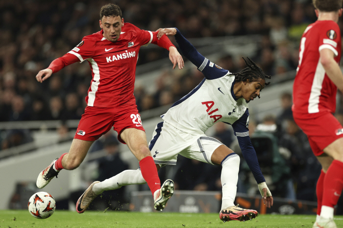  Son Heung-min scored the first goal of crazy pressure! Tottenham 10 Alkma ends in the first half